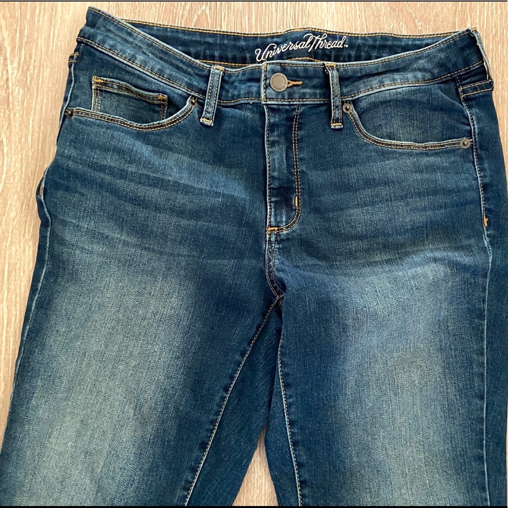 Skinny Jeans - Size 30 Skinny Jeans - Medium Wash